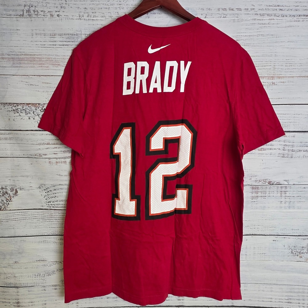 Nike Tampa Bay Buccaneers Tom Brady 12 Red Player T-Shirt Mens Large N199-6DL